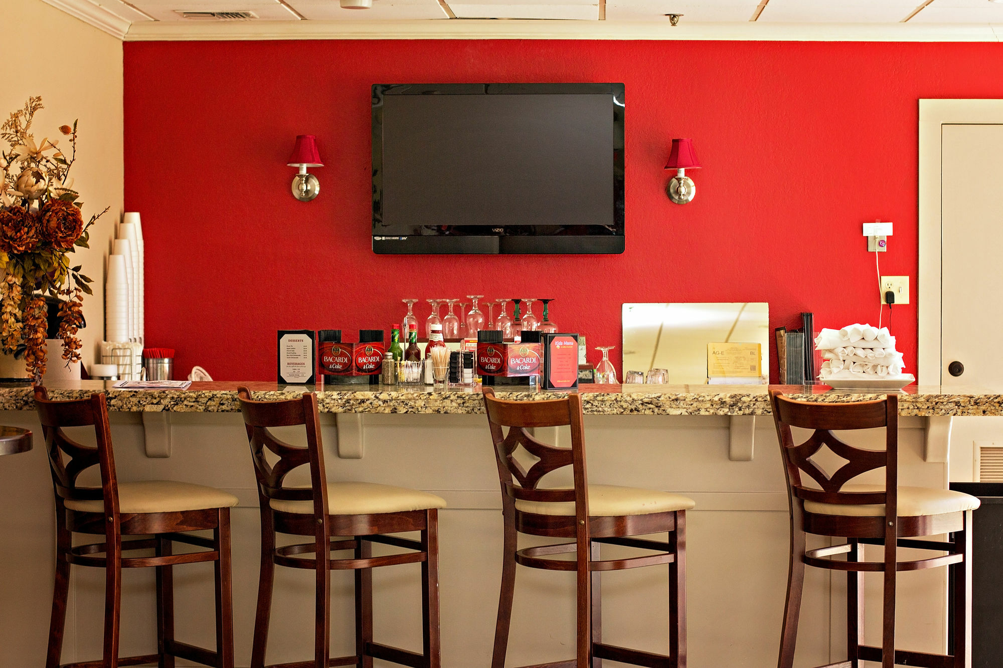 Hotel Ramada By Wyndham La Nouvelle-Ibérie Extérieur photo