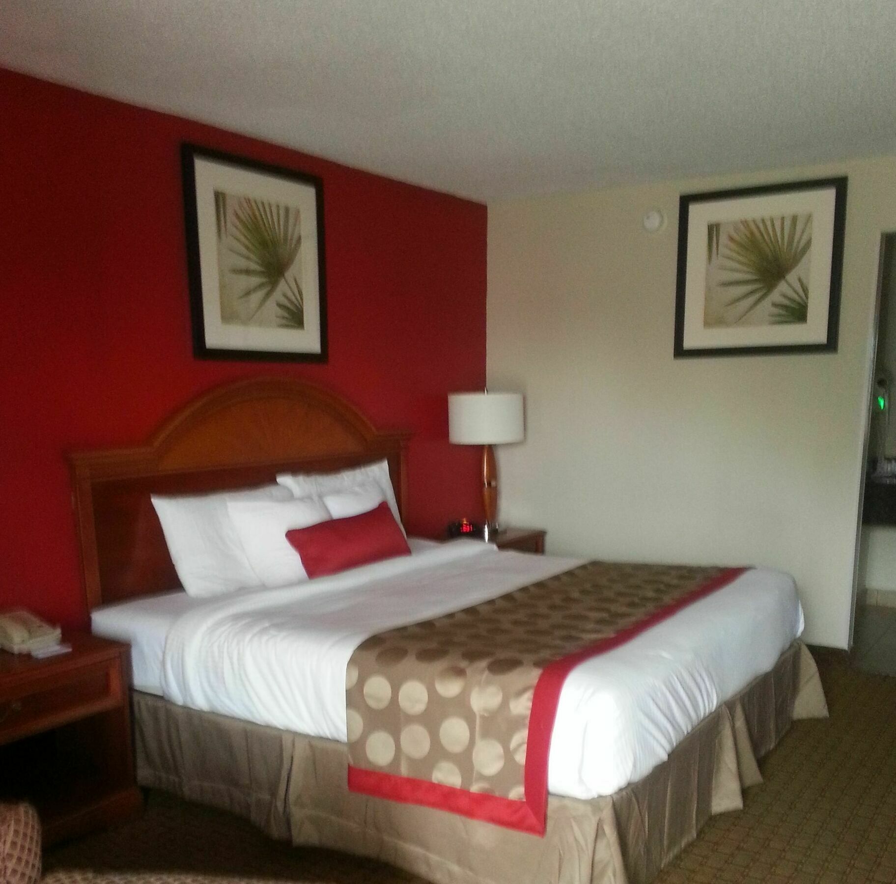 Hotel Ramada By Wyndham La Nouvelle-Ibérie Extérieur photo